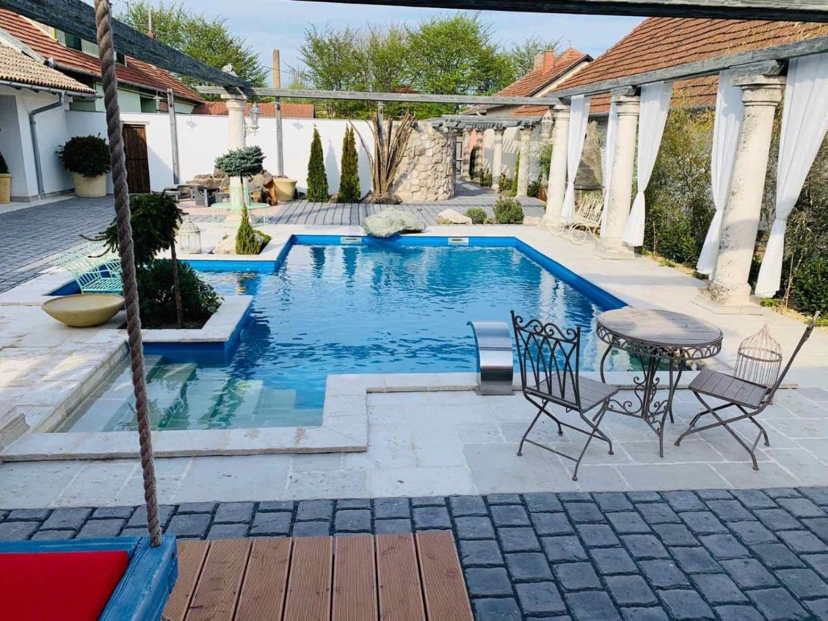 Resident Wellness Vendeghaz Bekescsaba Διαμέρισμα Εξωτερικό φωτογραφία